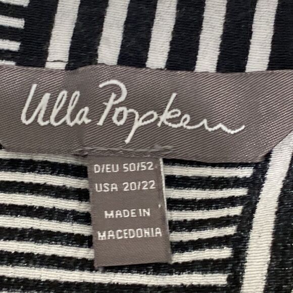 Ulla Popken Geometric Black White & Green Blouse Size 20 / 22 - Picture 3 of 10